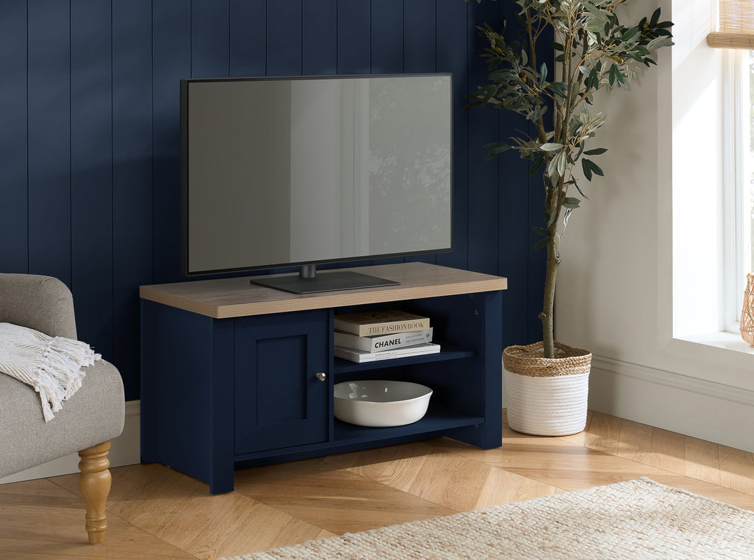 Birlea Highgate Small TV Unit (Self Assembly) (DHD)