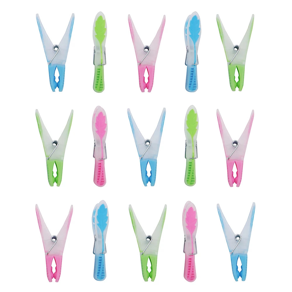 JVL Prism Soft Touch Leaf Design Pegs Pack of 20