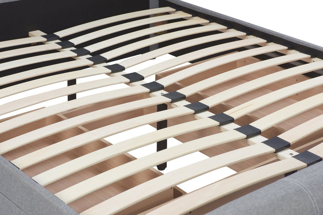 Birlea Lancaster Bed (Self Assembly) (DHD)