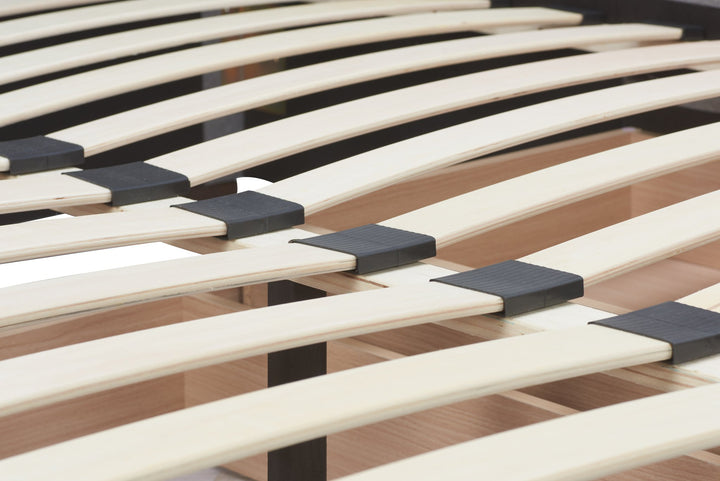 Birlea Lancaster Bed (Self Assembly) (DHD)