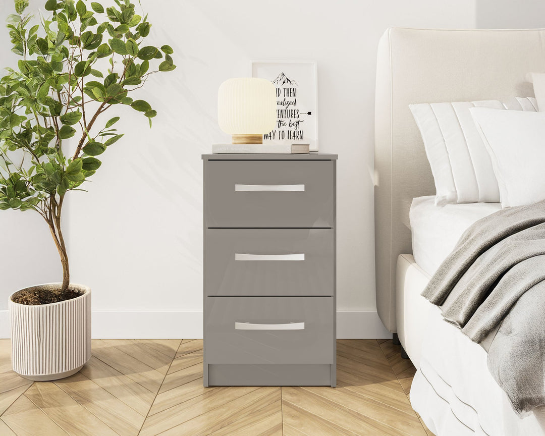Birlea Lynx 3 Drawer Bedside (Self Assembly) (DHD)