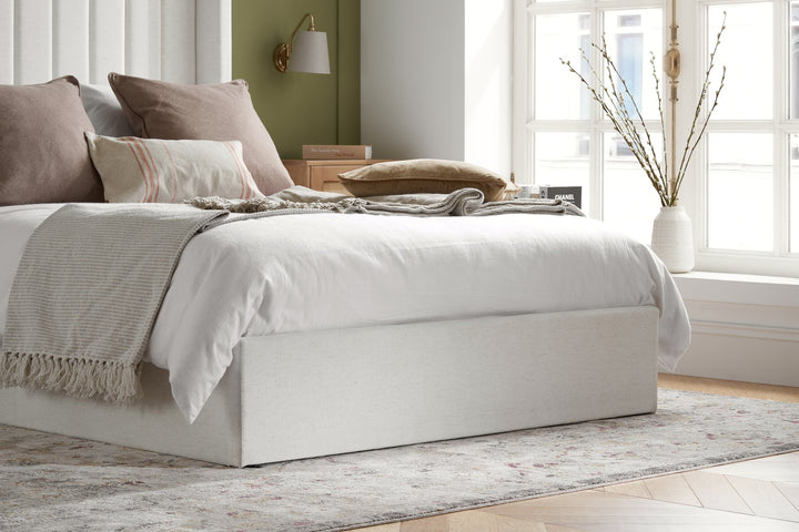 Birlea Maisey Ottoman Bed (Self Assembly) (DHD)