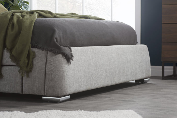 Birlea Mayfair Bed (Self Assembly) (DHD)