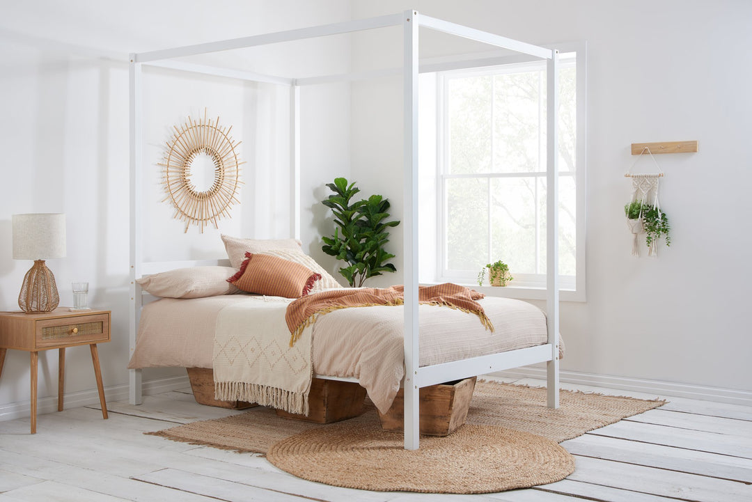 Birlea Mercia Four Poster Bed (Self Assembly) (DHD)