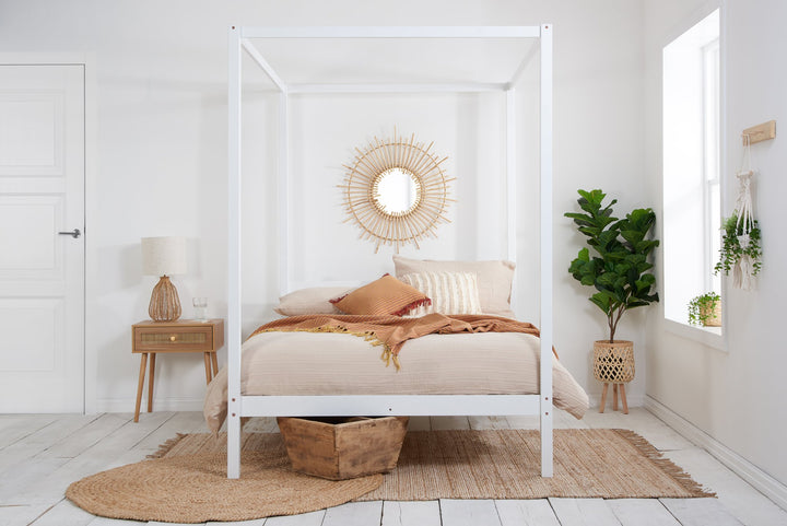 Birlea Mercia Four Poster Bed (Self Assembly) (DHD)