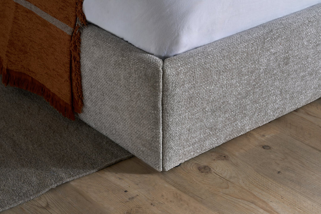 Birlea Milan Bed (Self Assembly) (DHD)