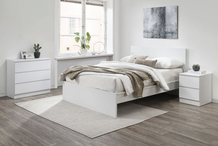 Birlea Oslo 2 Drawer Bedside (Self Assembly) (DHD)