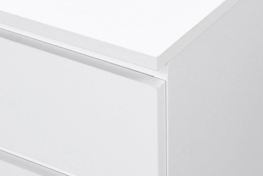 Birlea Oslo 4 Drawer Chest (Self Assembly) (DHD)