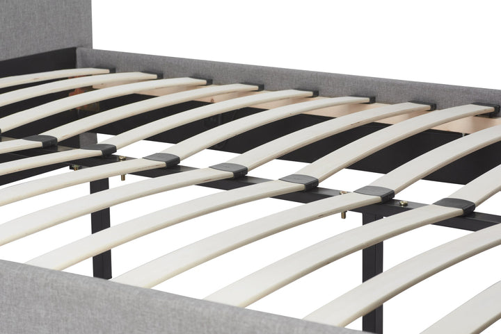 Birlea Plaza TV Bed (Self Assembly) (DHD)