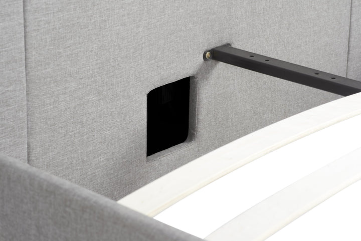 Birlea Plaza TV Bed (Self Assembly) (DHD)