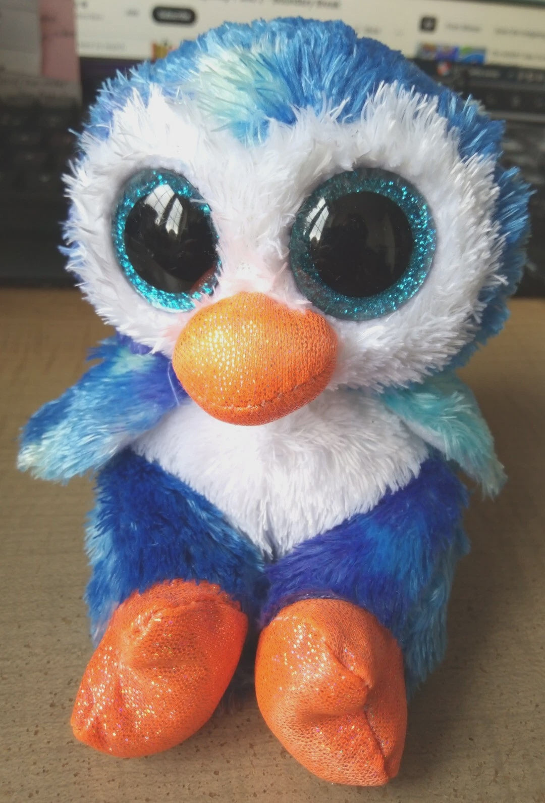 Keel Toys 15cm Animotsu Penguin Soft Toy - Collectable