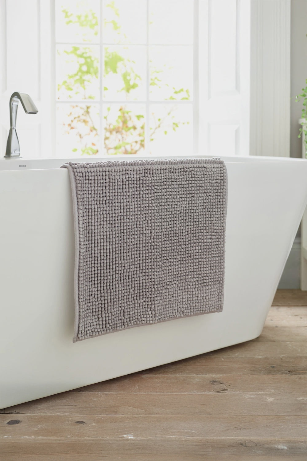 Lobster Creek Kaleidoscope Noodle Bath Mat 50x80cm Silver Grey