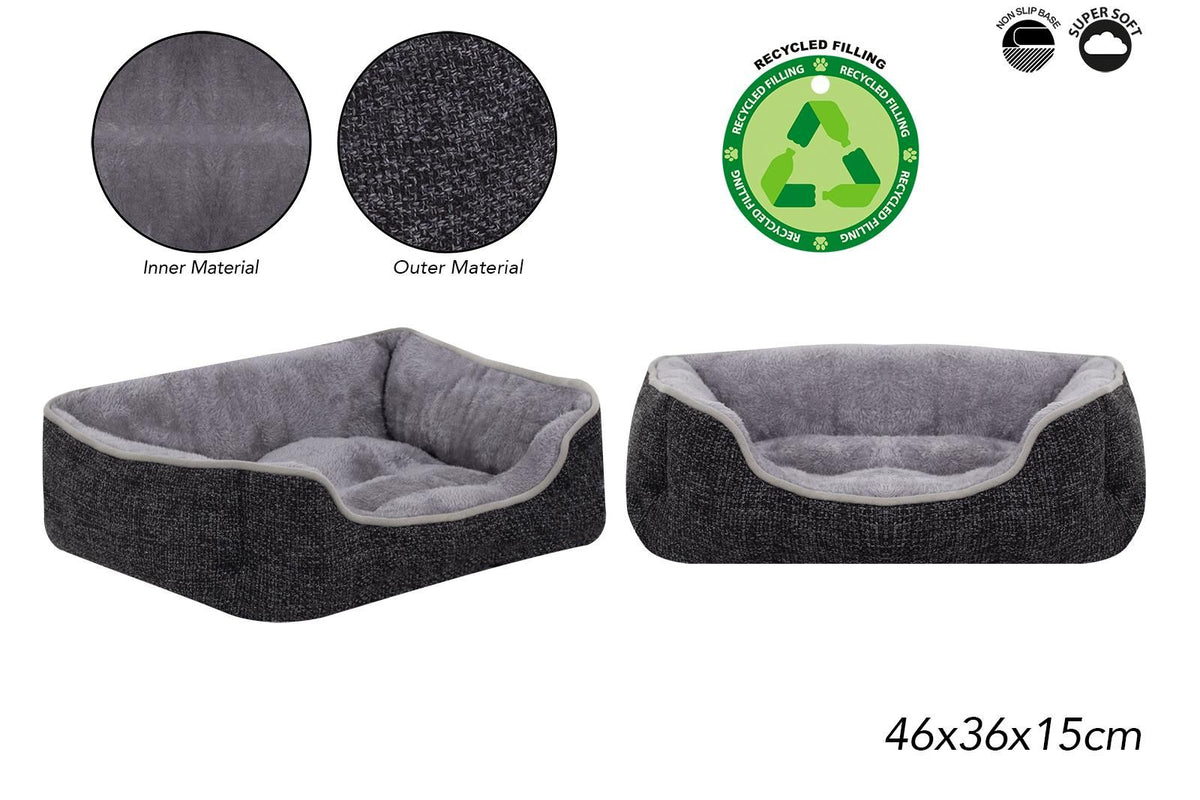 Small woven pet bed with low front entry